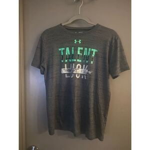 Under Armour Athletic Tshirt Youth XL